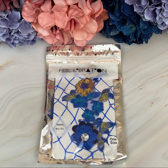 Haute Couture Blue Diamond Fishnet Stockings with 3D Flowers & Crystal Bumblebee - Picture 15 of 16